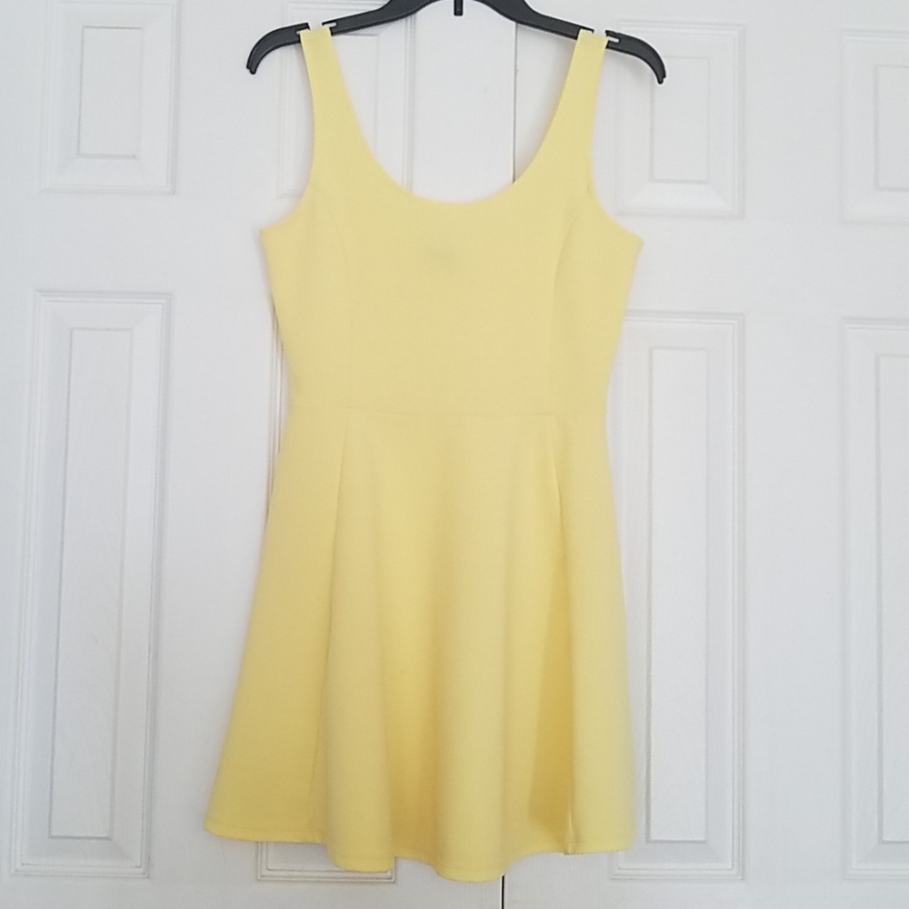 Sundresses - Picture 2 of 2